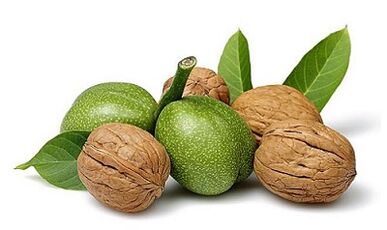 walnut untuk mengeluarkan parasit dari badan